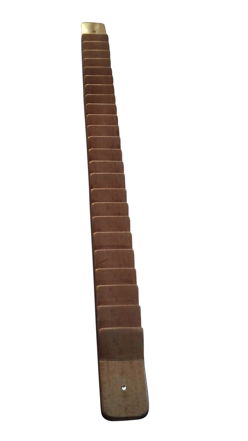 Escalerilla de dedos en madera barnizada, 24 dientes